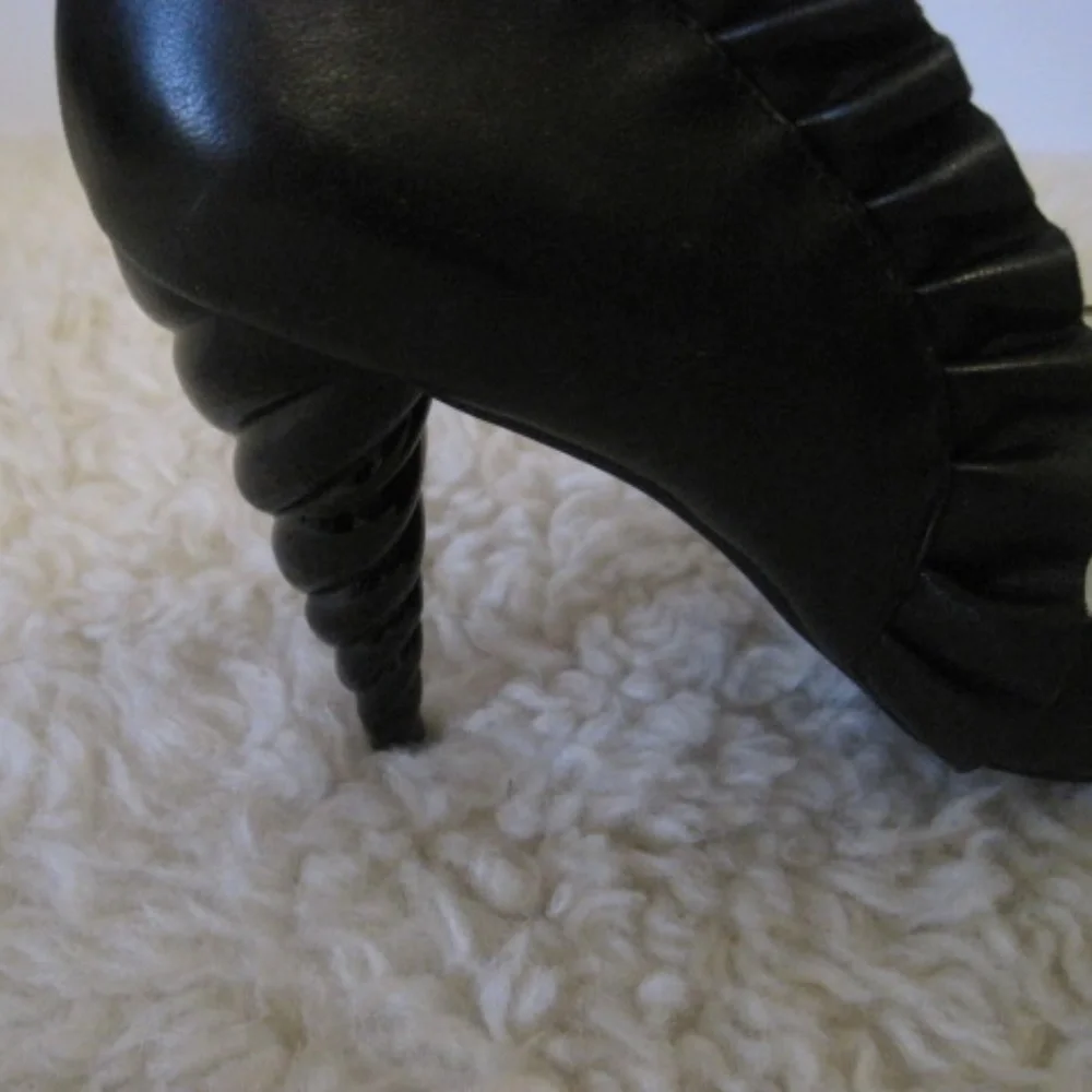 Jeffrey Campbell Michelle C Unicorn Heel Leather Shoes - Picture 7 of 11